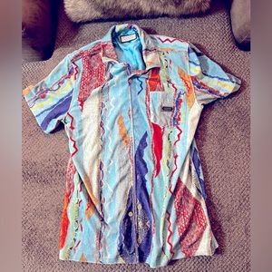 Men’s Coogi shirt